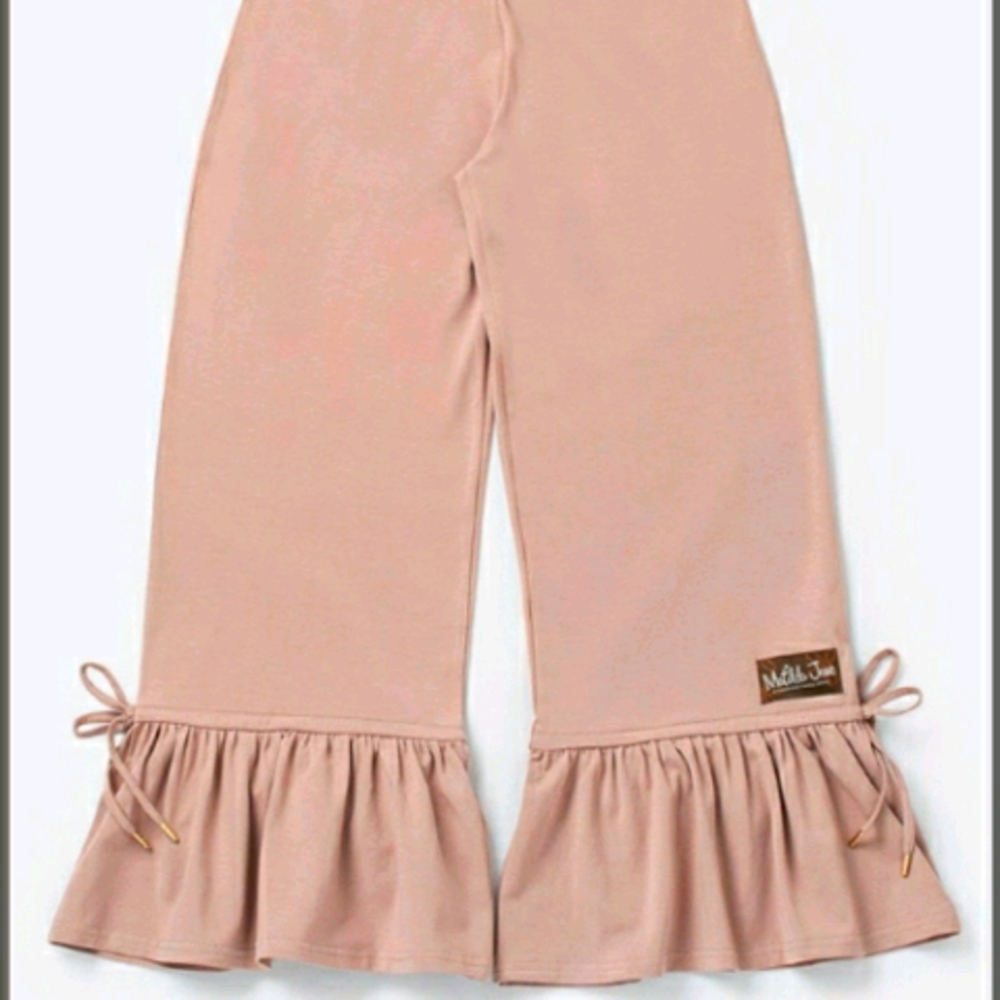 Women's Matilda Jane Big Ruffle Sphynx